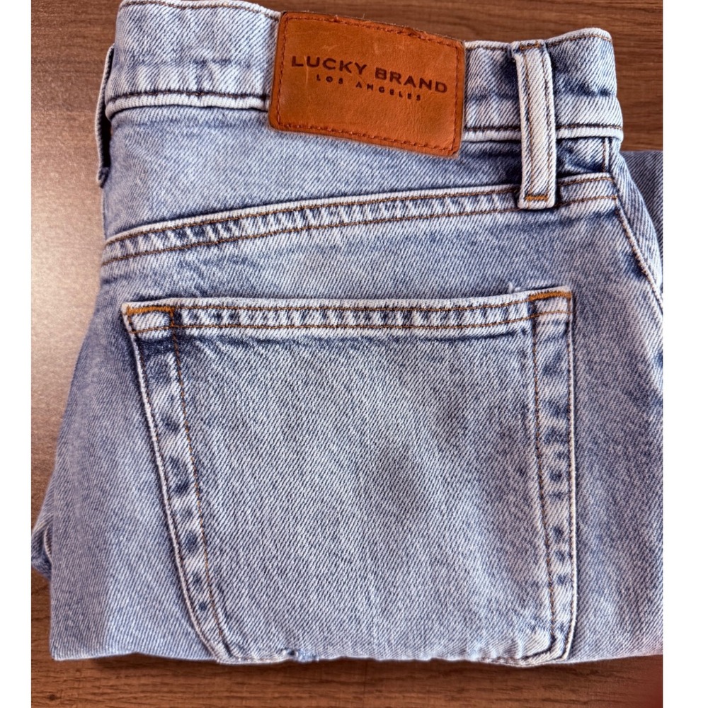 Lucky Brand Relaxed Taper Jeans Women Light Wash Distressed Denim Size 27